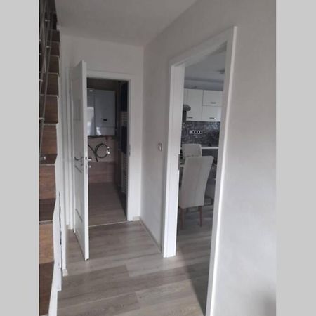 Domek Verunka V Malebne Vesnicce Na Jizni Morave Svatoborice Bagian luar foto